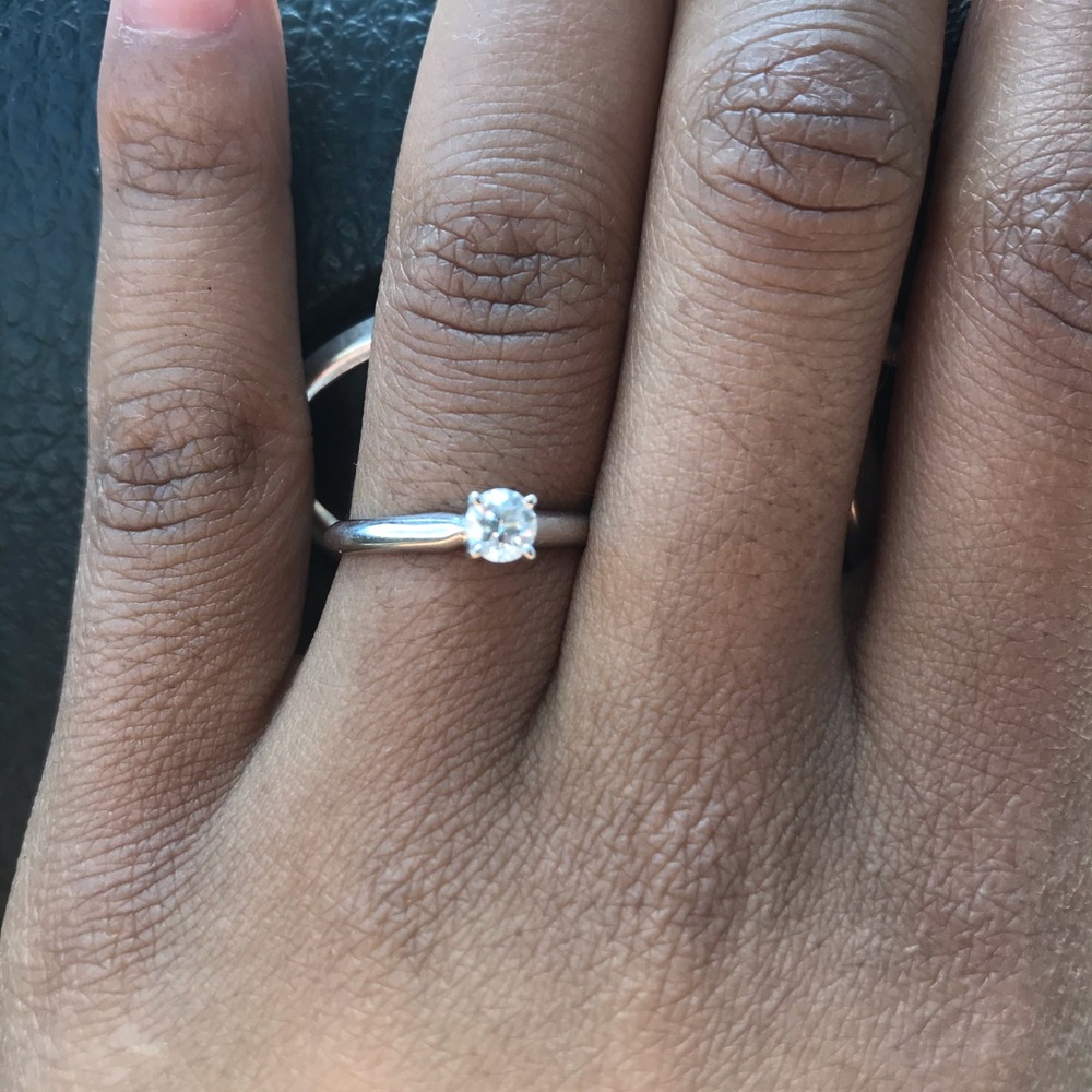 Diamond ring